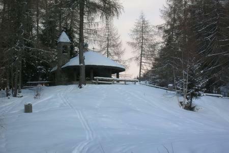 Casa Lily Lägenhet Lombro Exteriör bild